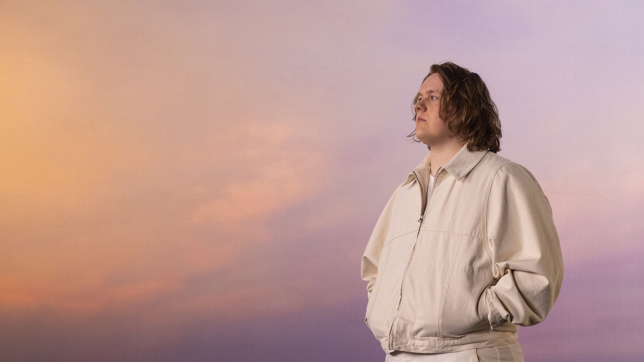 lewis-capaldi-239.jpeg