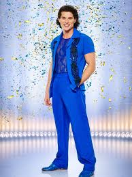 lewis-strictly-2025-14.jpeg