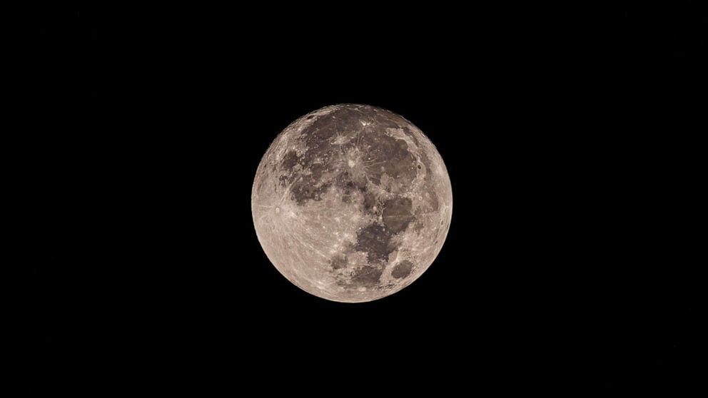 moon-tonight-230.jpeg