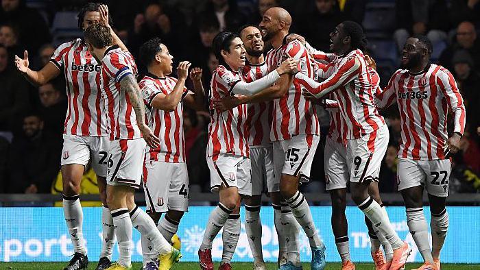 oxford-utd-vs-stoke-city-62.jpeg