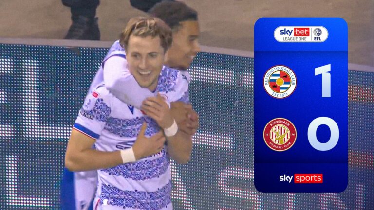 reading-vs-stevenage-50.jpeg