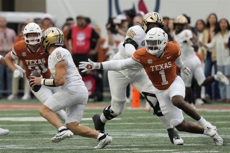 texas-vs-vanderbilt-326.jpeg