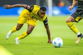 youssoufa-moukoko-155.jpeg