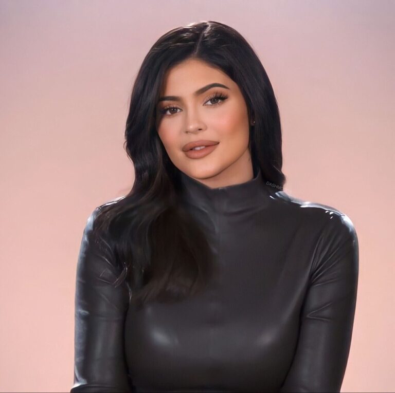 kylie-jenner-21.jpeg