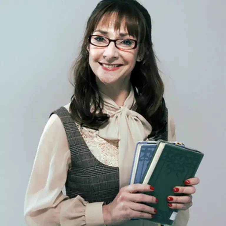 pauline-mclynn-143.webp