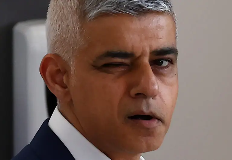 sadiq-khan-112.webp