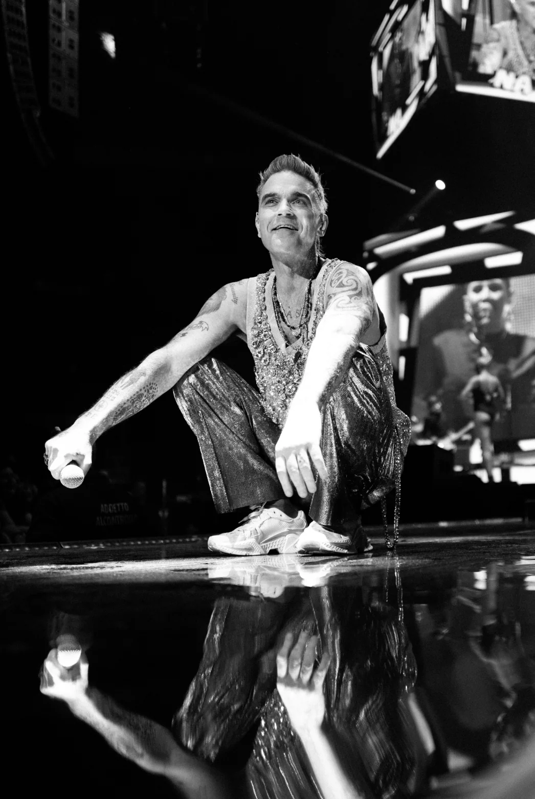 robbie-williams-45.webp
