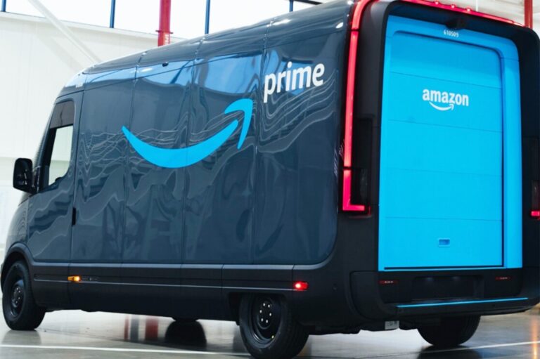 amazon-van-in-sea-1306.jpeg