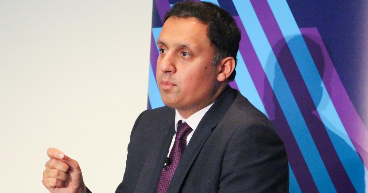 anas-sarwar-5.jpeg