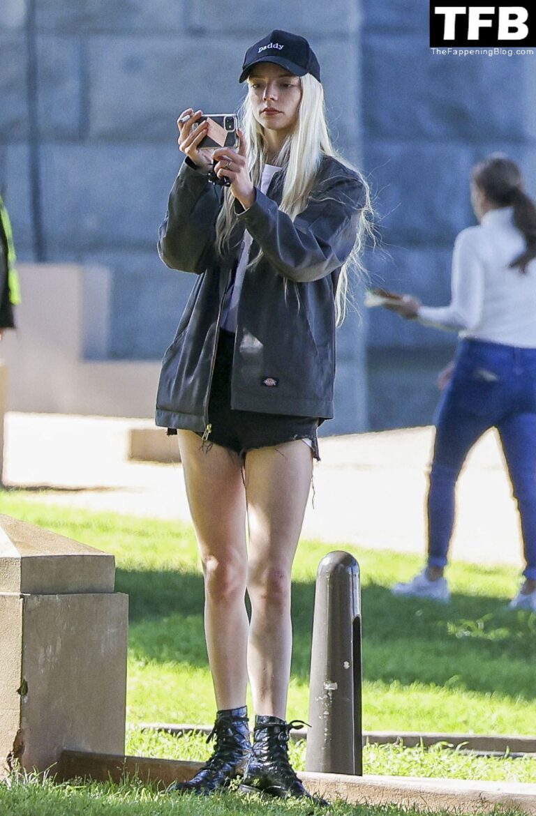 anya-taylor-joy-18.jpeg