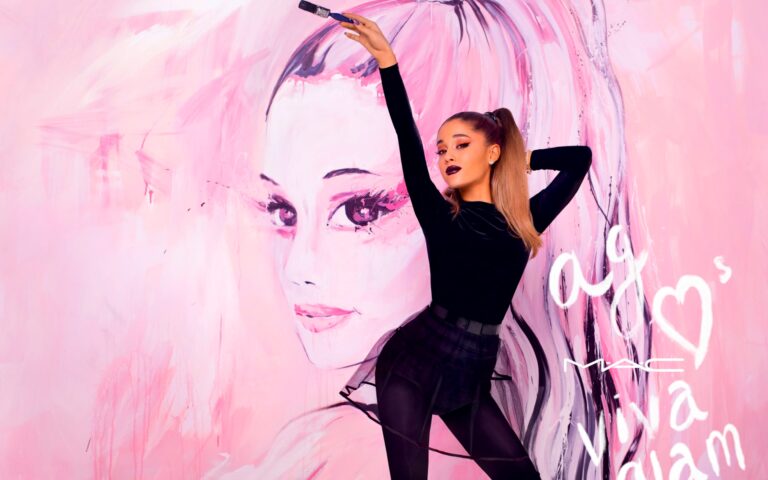 ariana-grande-67.jpeg