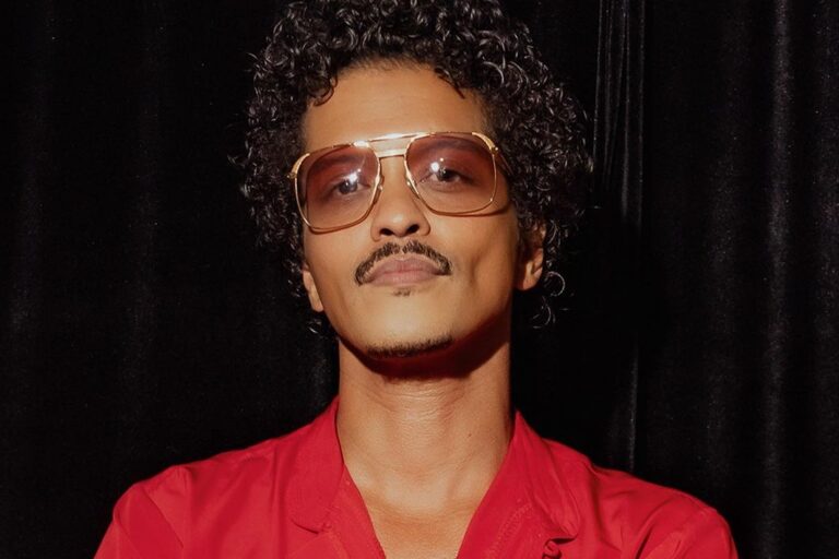 bruno-mars-258.jpeg