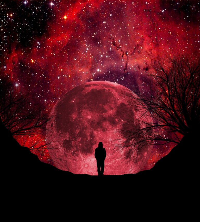 crimson-moon-1206.jpeg