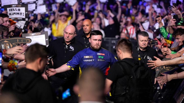 darts-live-scores-67.webp