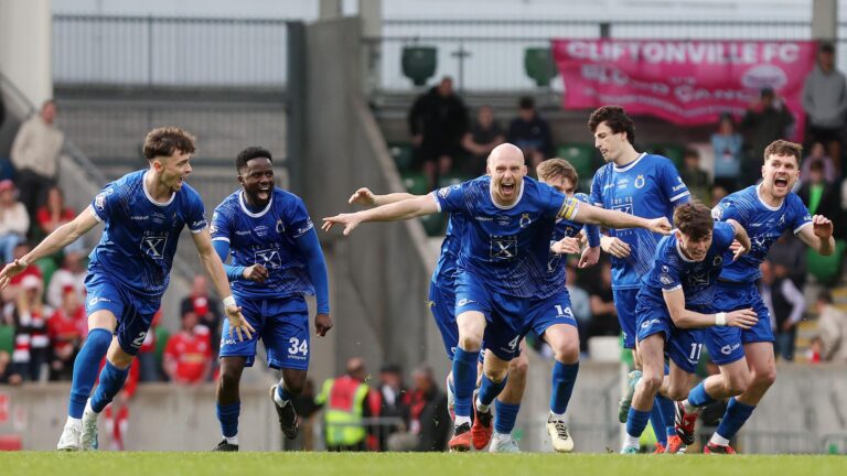 dungannon-swifts-vs-linfield-315.jpeg