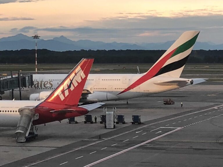 flights-milan-1084.jpg