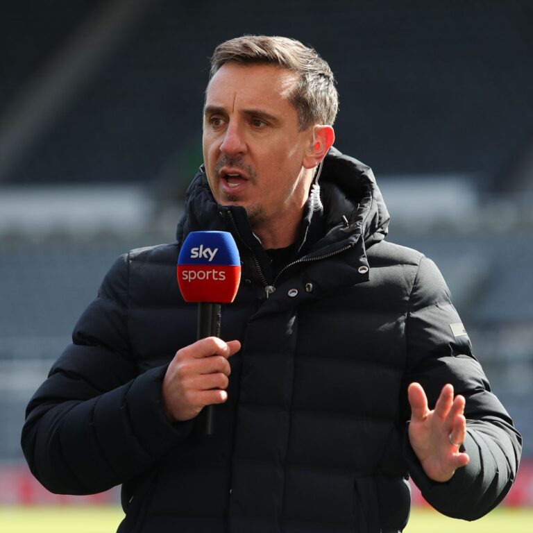 gary-neville-net-worth-105.jpeg