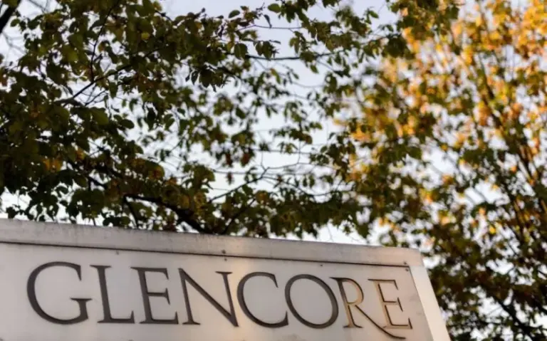 glencore-share-price-65.webp