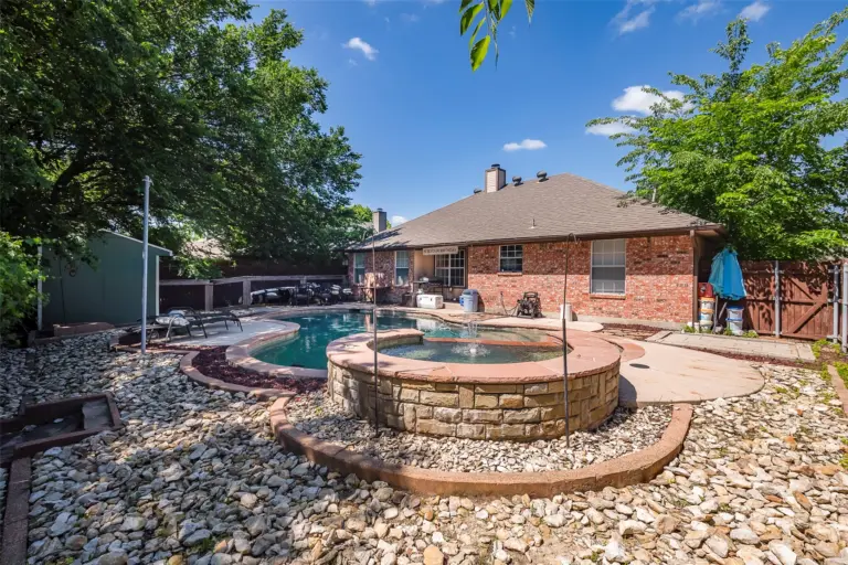 gorton-and-denton-1112.webp