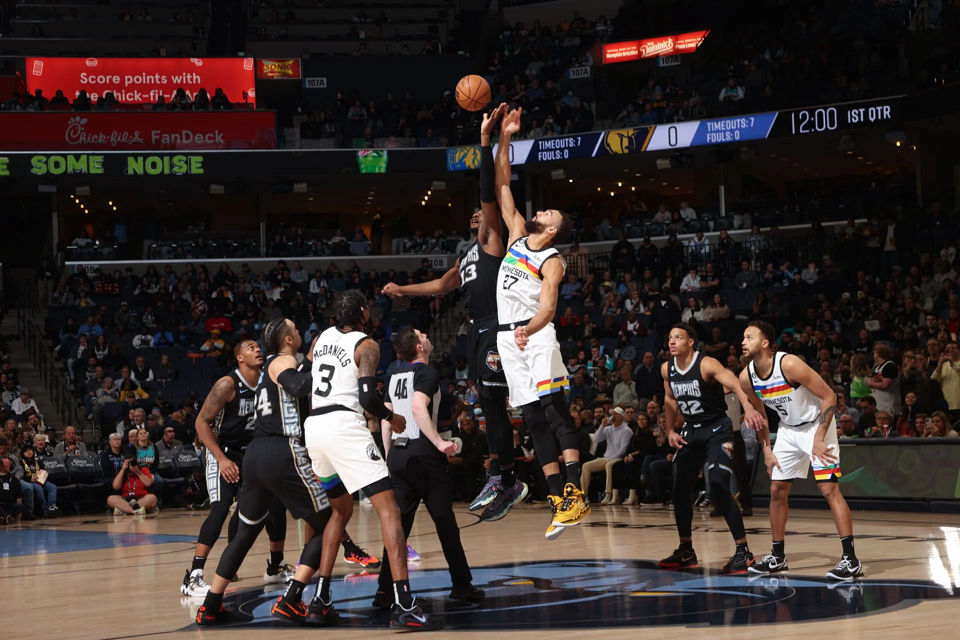 grizzlies-vs-timberwolves-147.webp