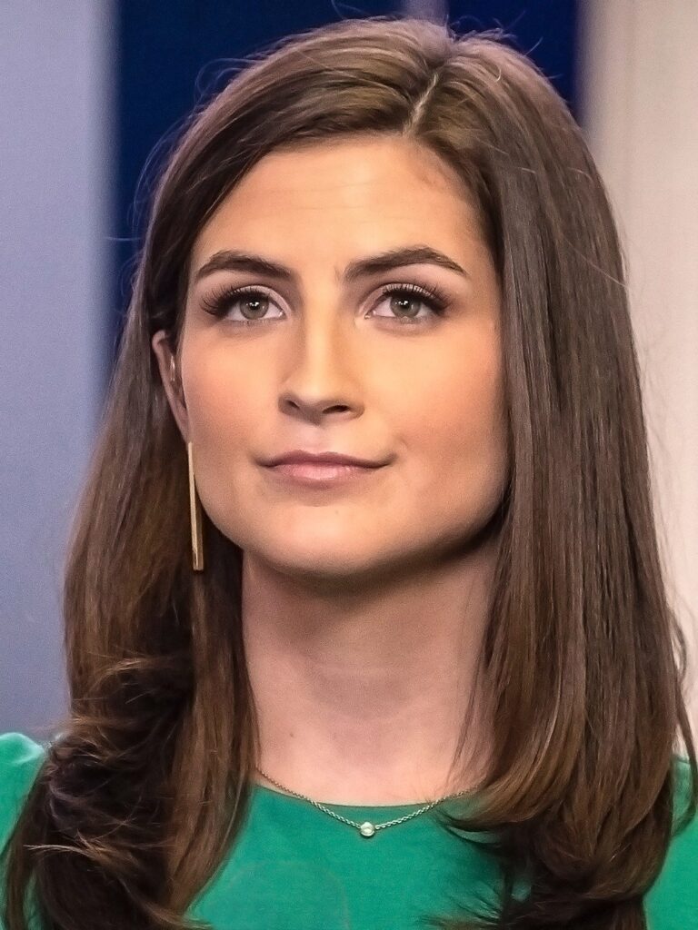 kaitlan-collins-211.jpeg