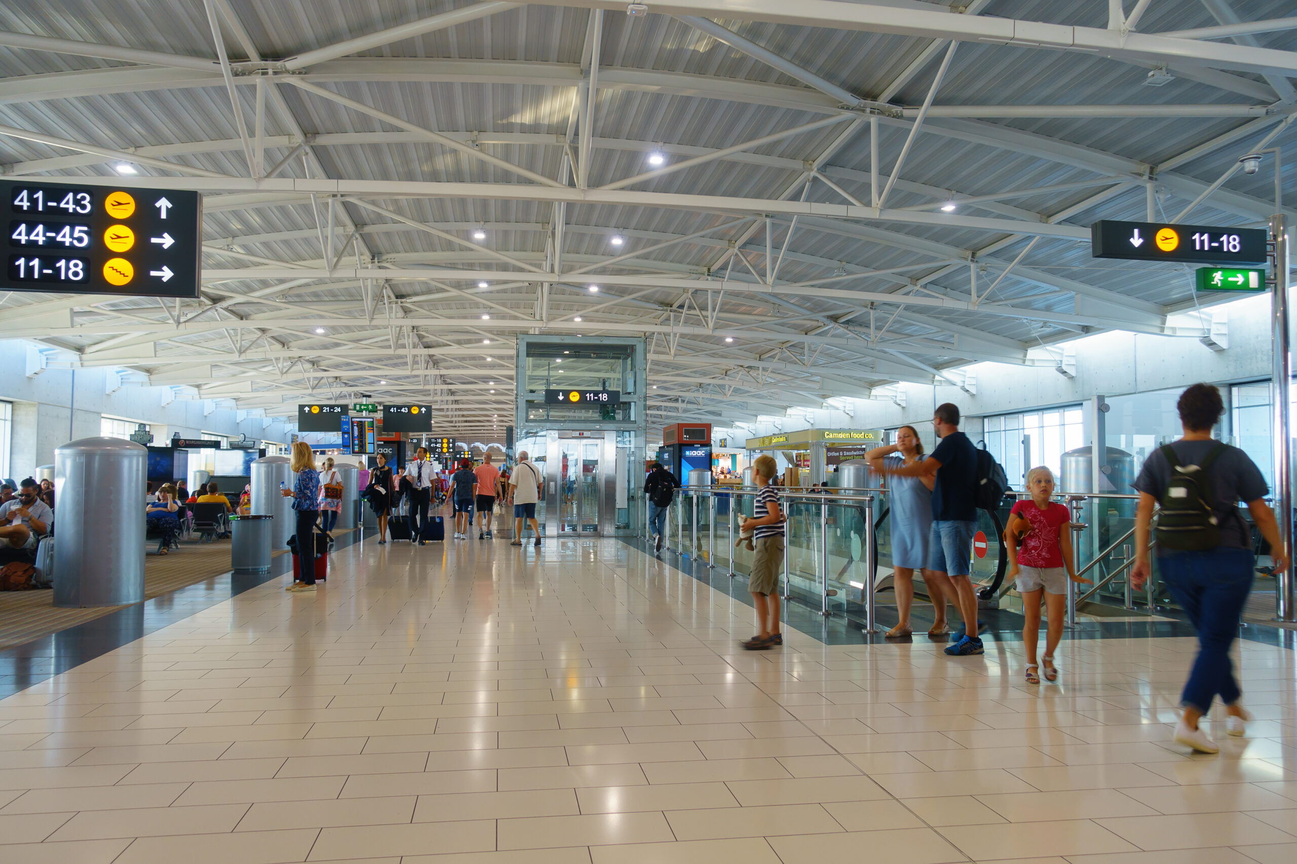 larnaca-flights-1540.jpeg