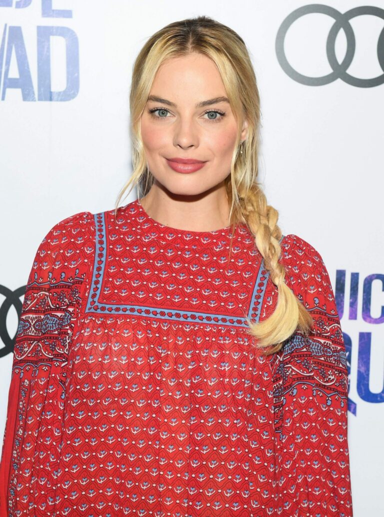 margot-robbie-65.jpeg