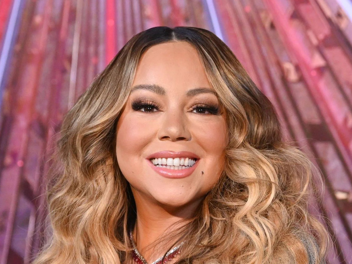 mariah-carey-net-worth-1534.jpeg