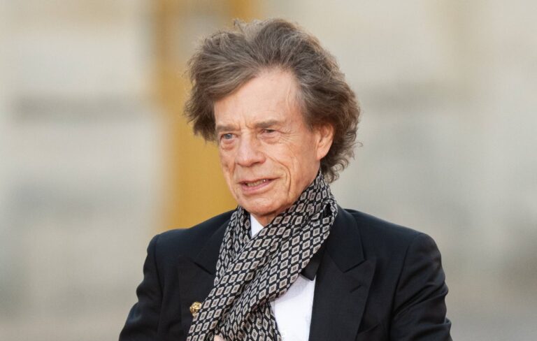 mick-jagger-225.jpeg