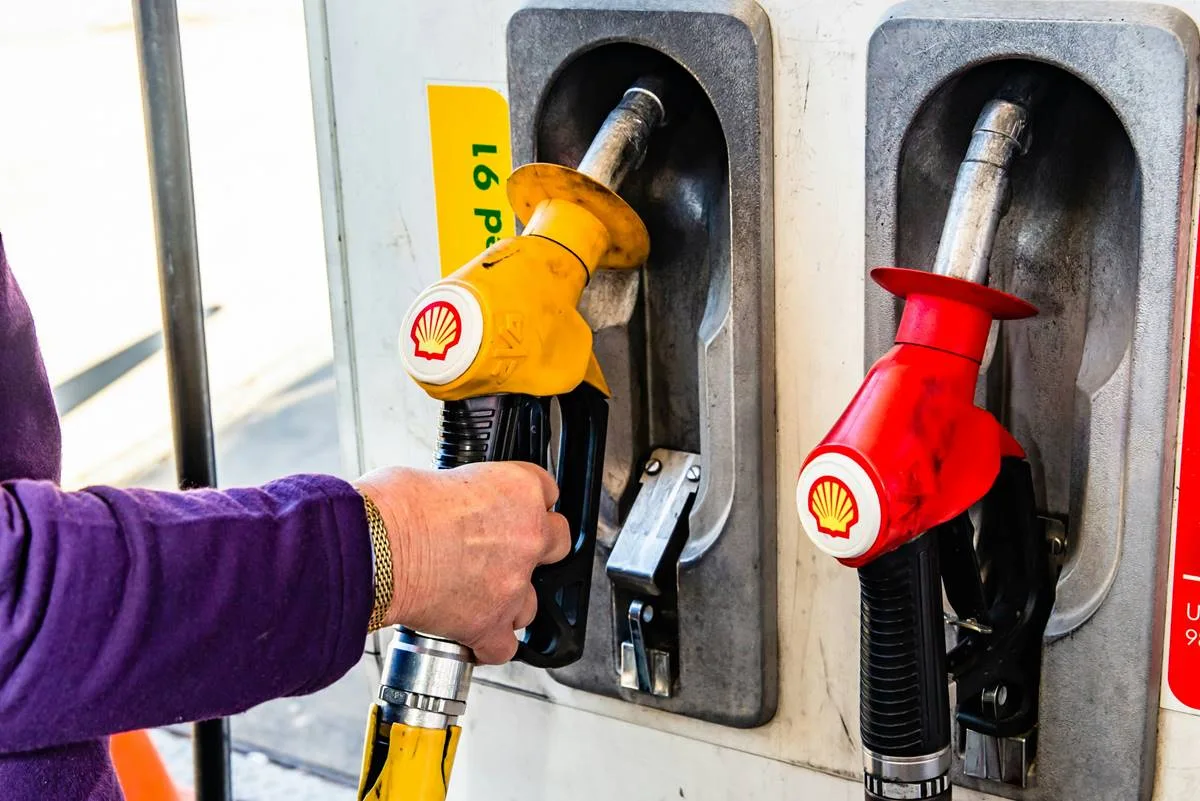 petrol-prices-101.webp