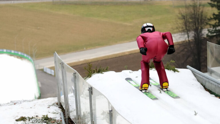 ski-jumping-1230.jpeg