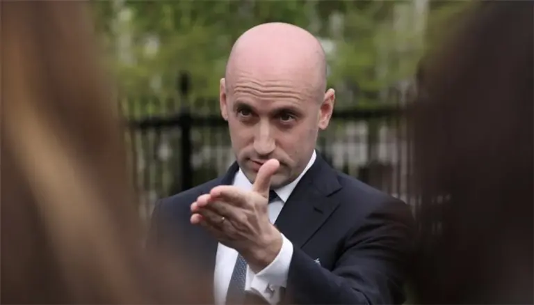 stephen-miller-138.webp