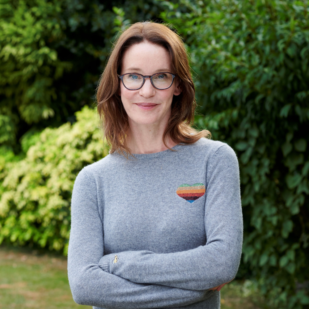 susie-dent-99.png