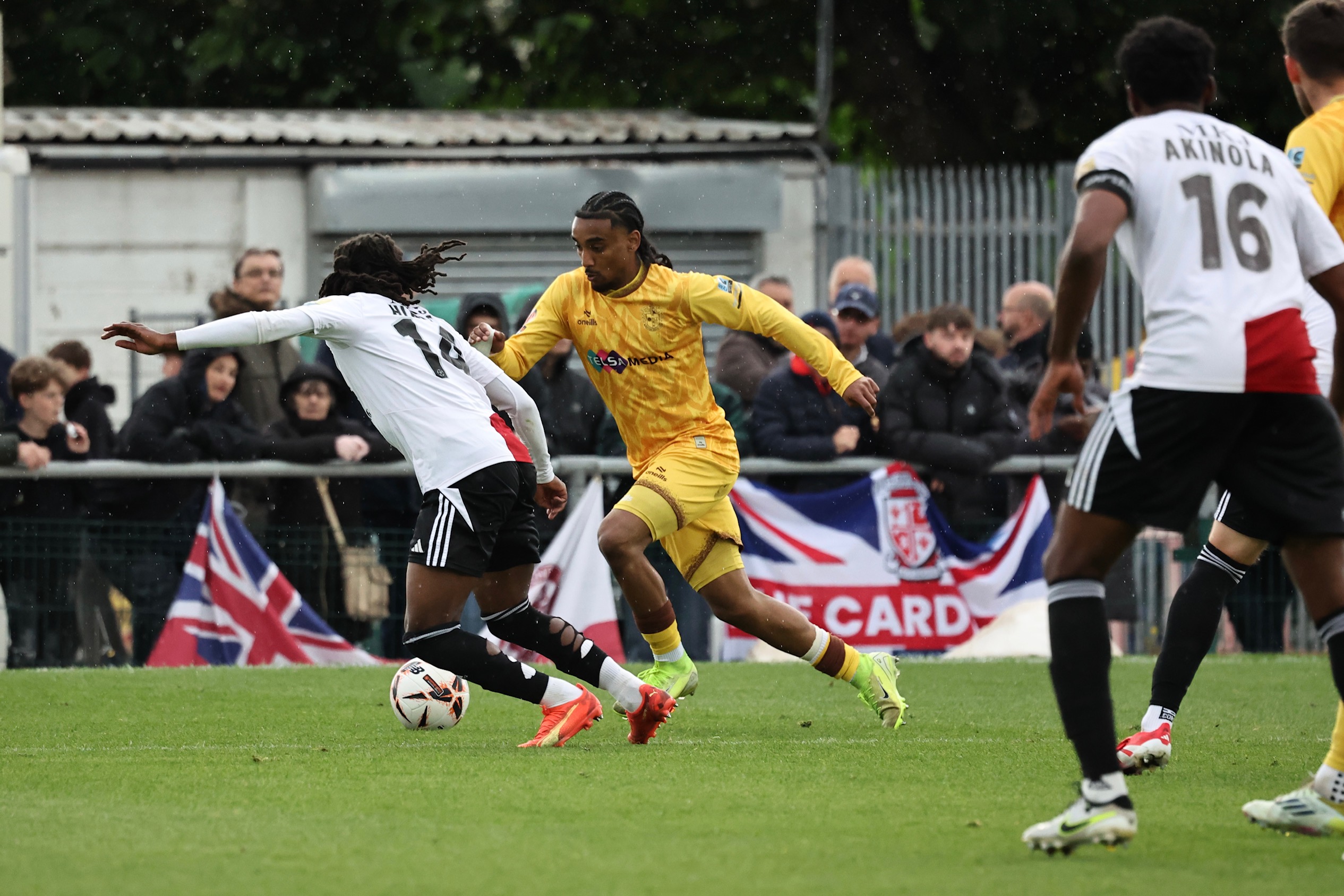 sutton-united-vs-woking-115.jpeg