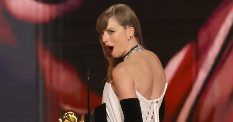 taylor-swift-grammys-141.webp