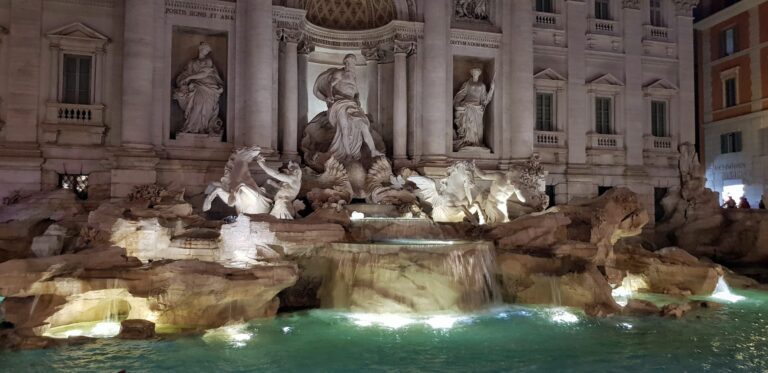 trevi-fountain-146.jpeg