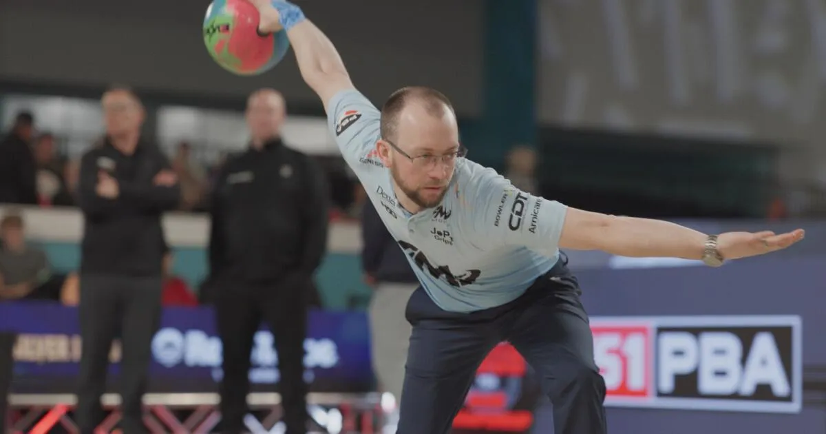 born to bowl — US news