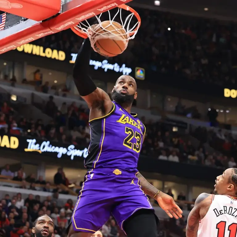 bulls vs lakers — US news