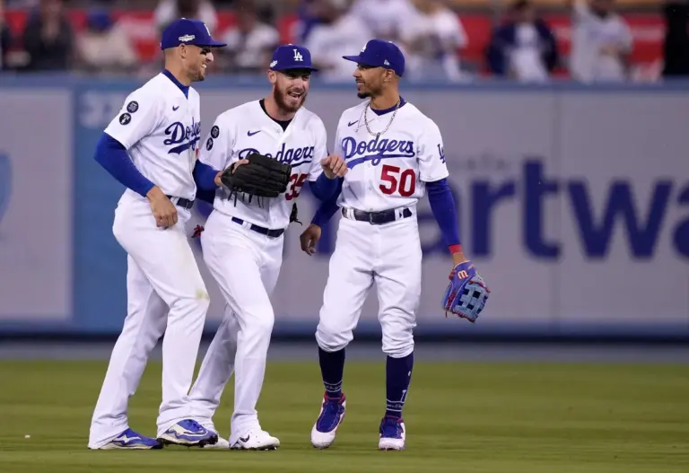 dodger game today — US news
