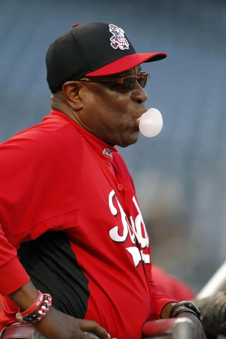 dusty baker — US news