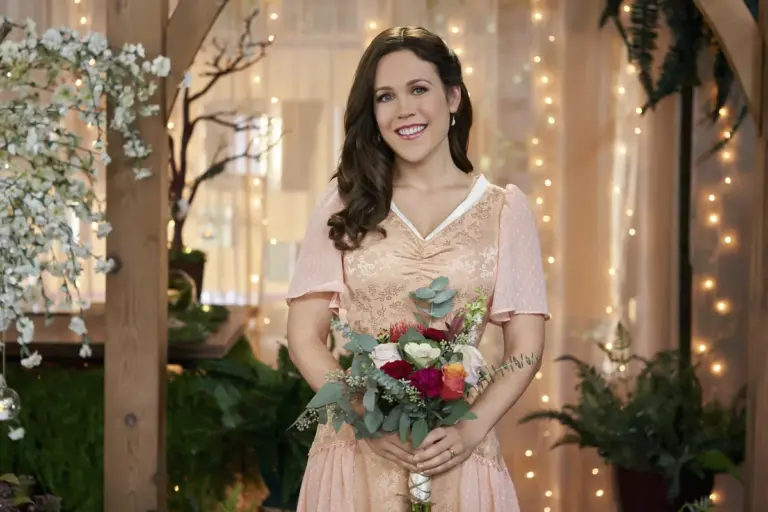 erin krakow — US news