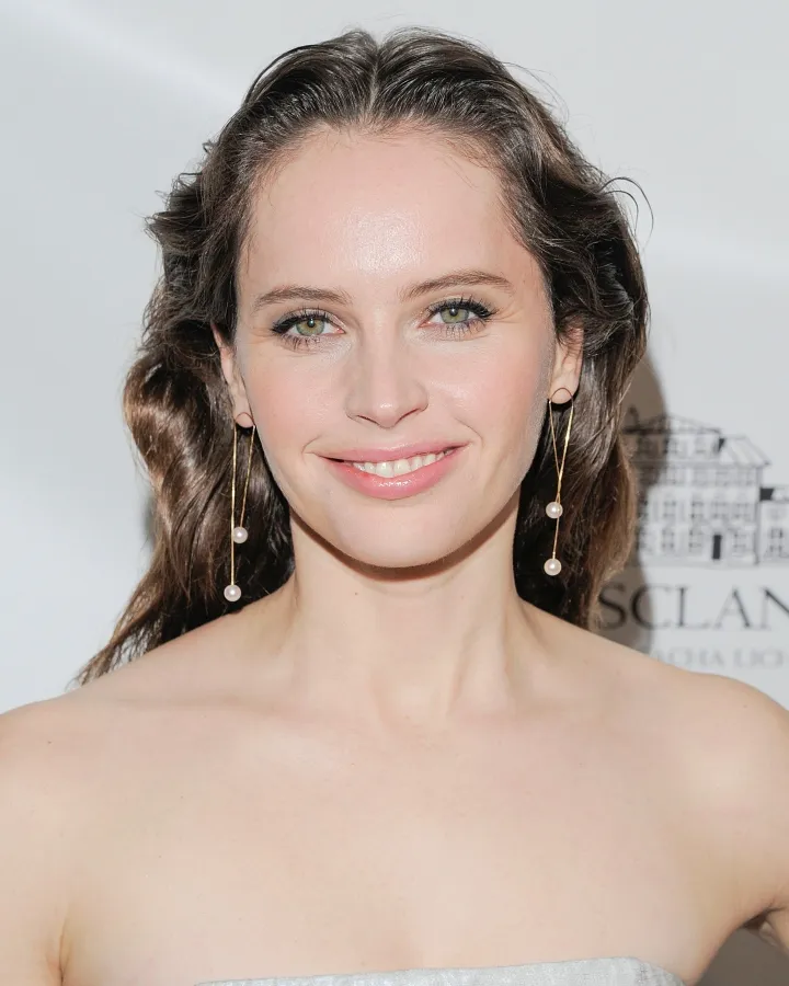 felicity jones — US news