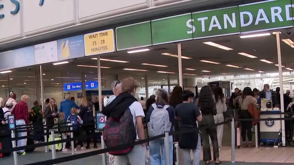 mco airport — US news
