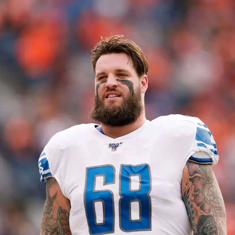 taylor decker — US news